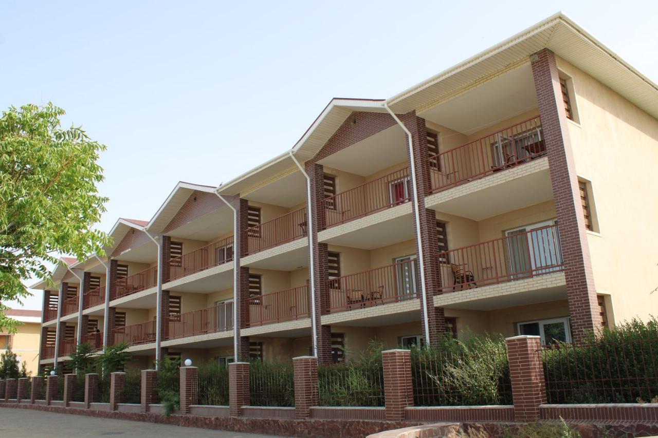 Guest House Dostar - Жағажай Үй Достар Aqtau Buitenkant foto